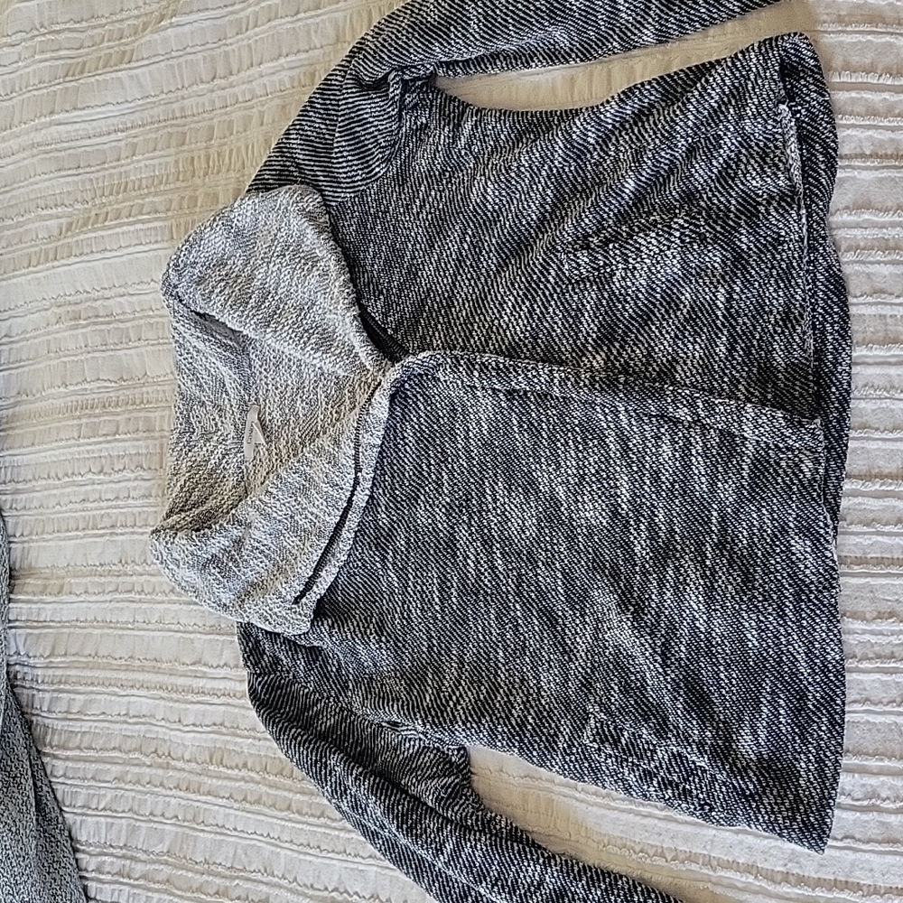 Caslon lightweight sweater with zipper